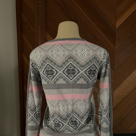 Victoria secret long sleeve - Picture 2 of 2